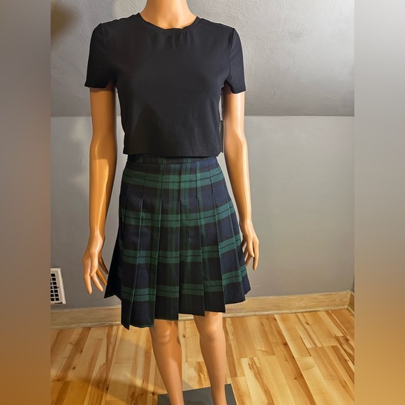 Bagatelle Collection Plaid Pleated Mini Skirt Green Black Tartan Size Large NWOT - Picture 3 of 7